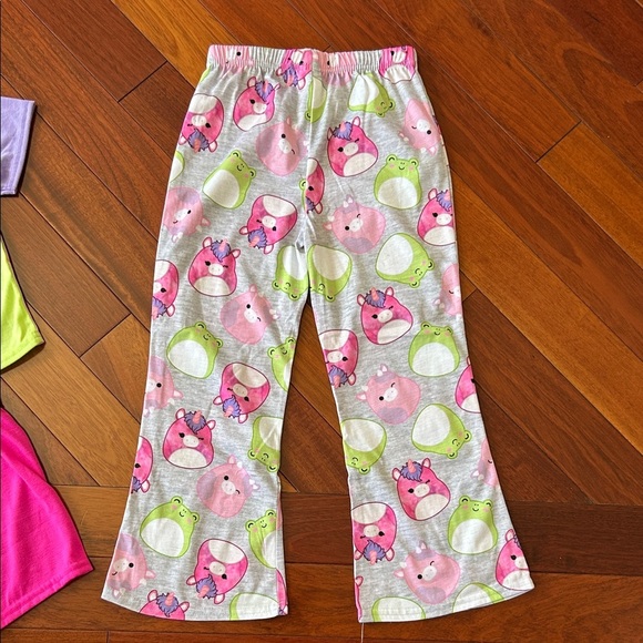 Colorful Squishmallow Animal Print Kids Pajama Set - Picture 5 of 8
